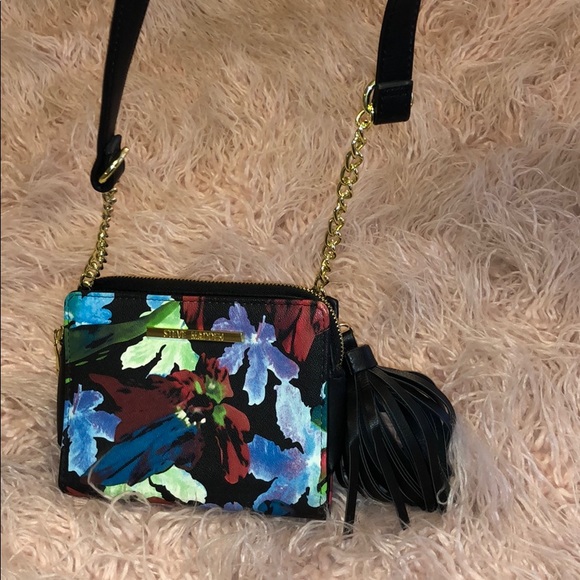 Steve Madden Crossbody Bag - Picture 11 of 11